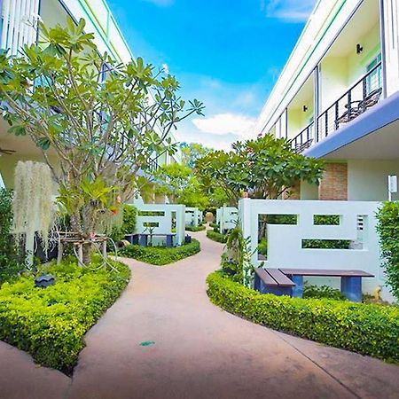 Baan Noppadol Hua Hin Resort Exterior photo